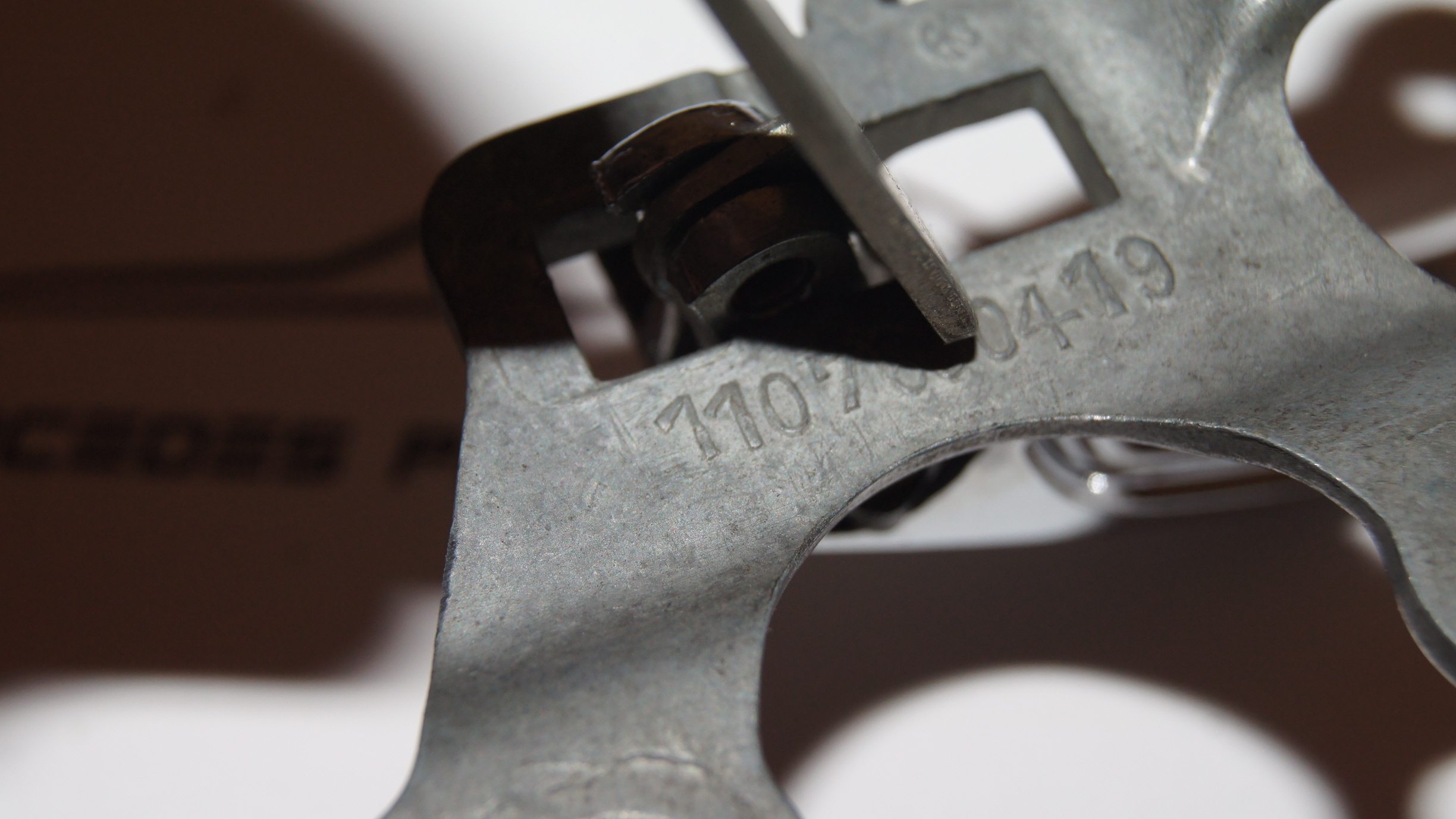 W100 W108 W109 W110 W111 W113 W114 W115 interior right door handle assembly Genuine Mercedes Part W100 W108 W109 W110 W111 W113 W114 W115 interior right door handle assembly Genuine Mercedes Part