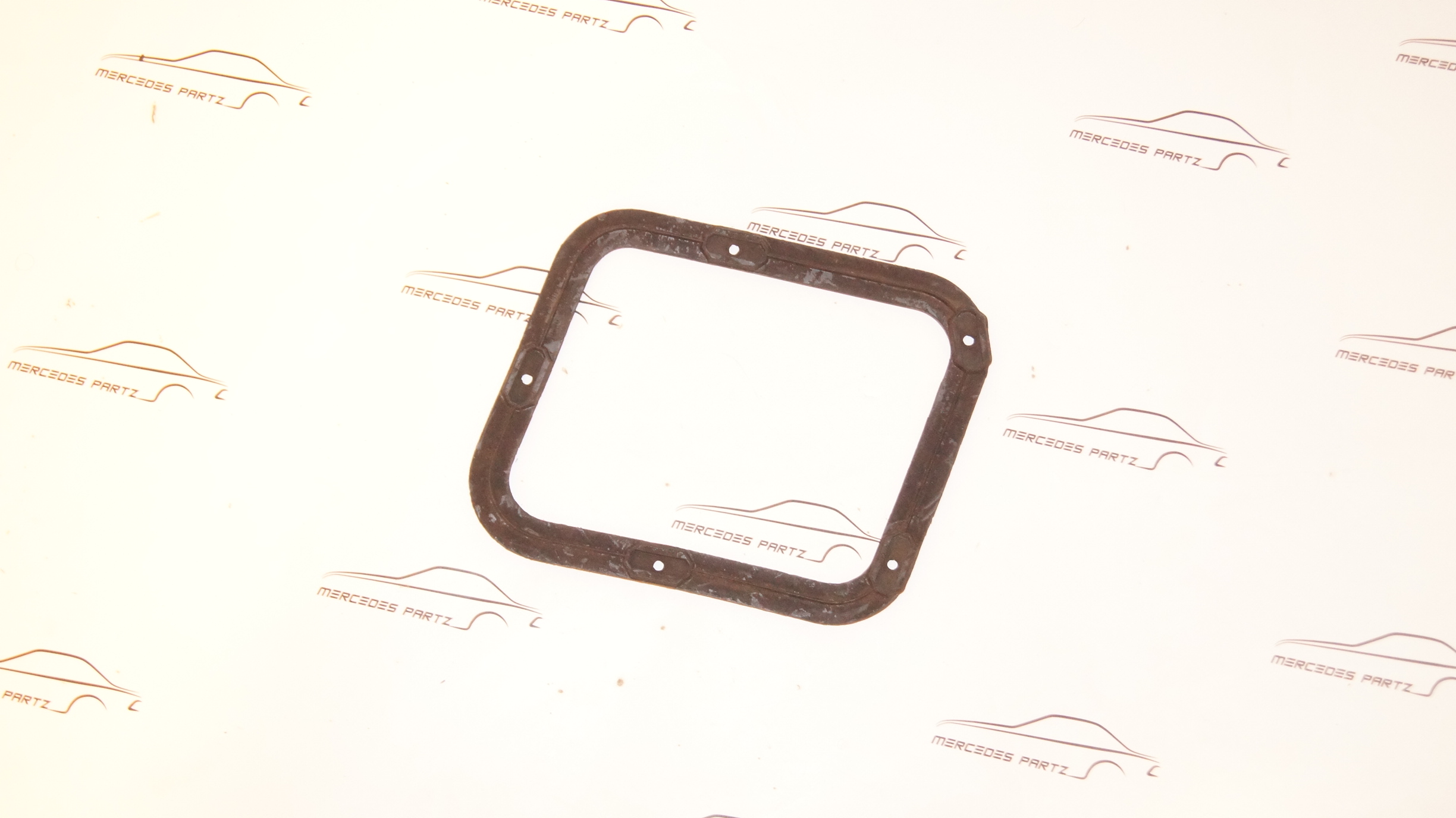 W116 steering column gasket Genuine Mercedes Part W116 steering column gasket Genuine Mercedes Part