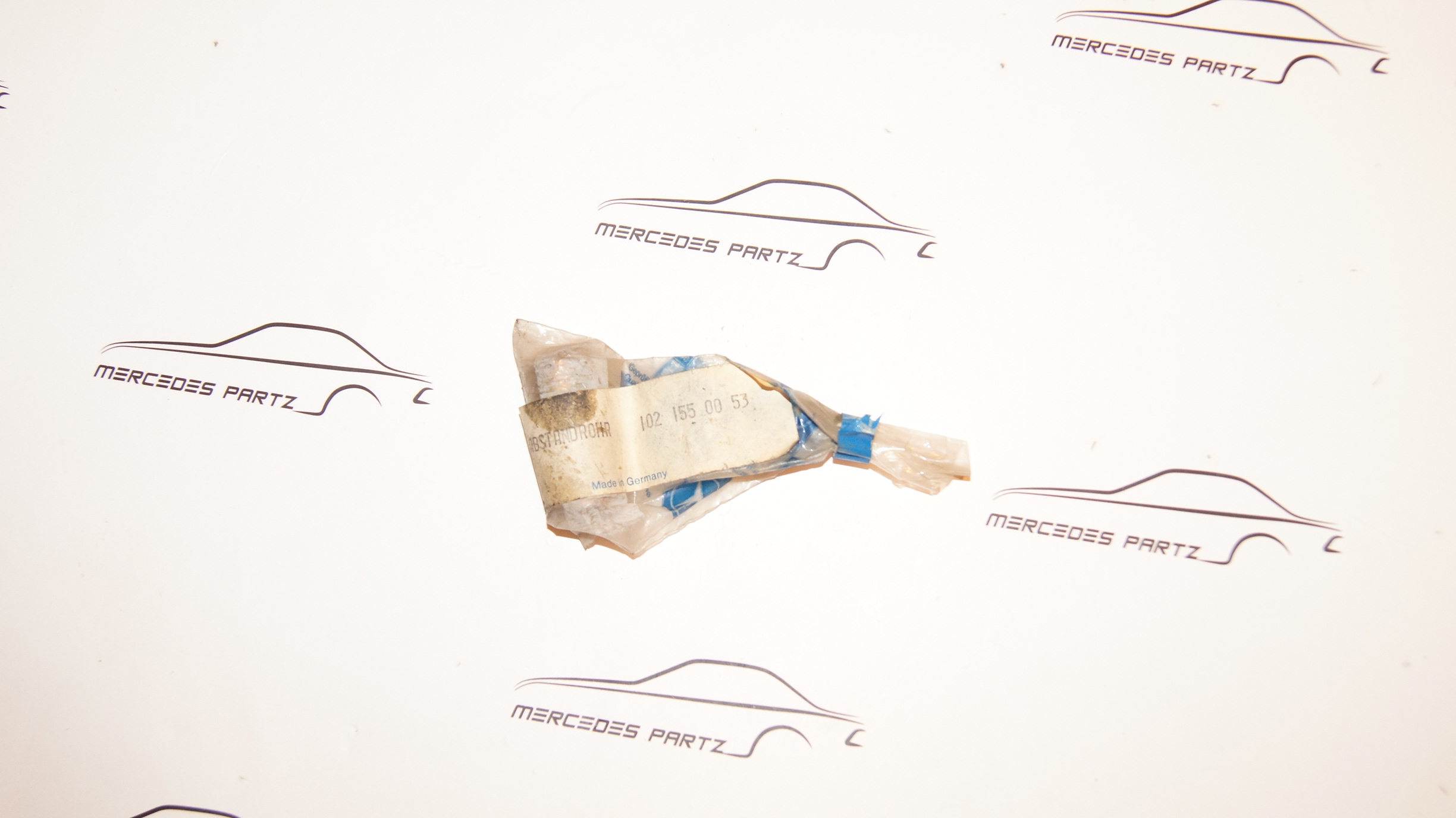 M102 alternator spacer tube bushing Genuine Mercedes Part M102 alternator spacer tube bushing Genuine Mercedes Part