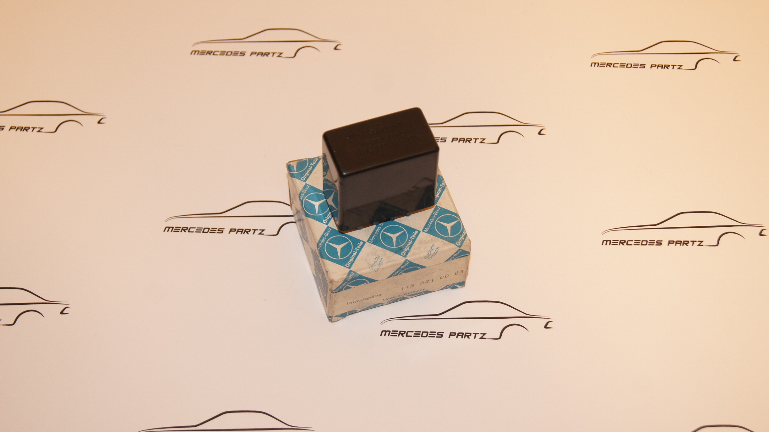 A1158210063 pulse sender unit relay W107 W114 W115 W116 Genuine Mercedes Part A1158210063 pulse sender unit relay W107 W114 W115 W116 Genuine Mercedes Part