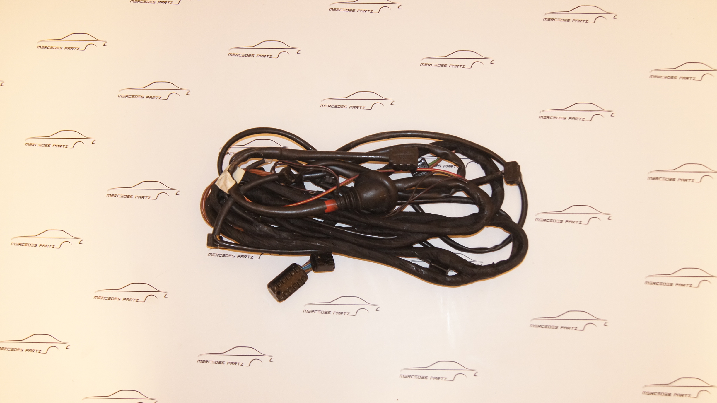 W126 C126 automatic heating cable harness Genuine Mercedes Part W126 C126 automatic heating cable harness Genuine Mercedes Part