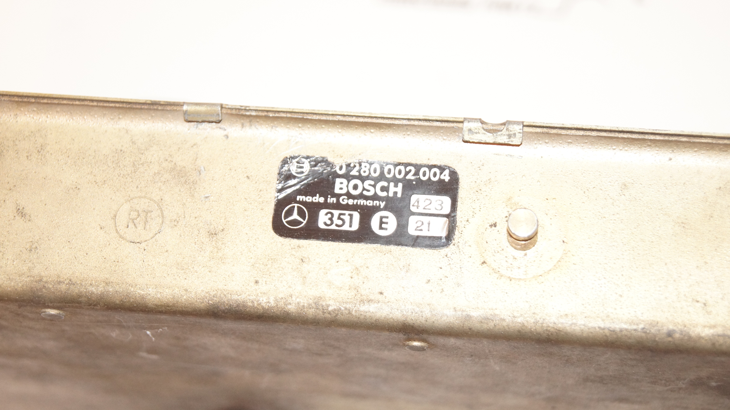 M116 3.5 D jetronic(D-jetronic) control unit USED Genuine Mercedes Part M116 3.5 D jetronic(D-jetronic) control unit USED Genuine Mercedes Part