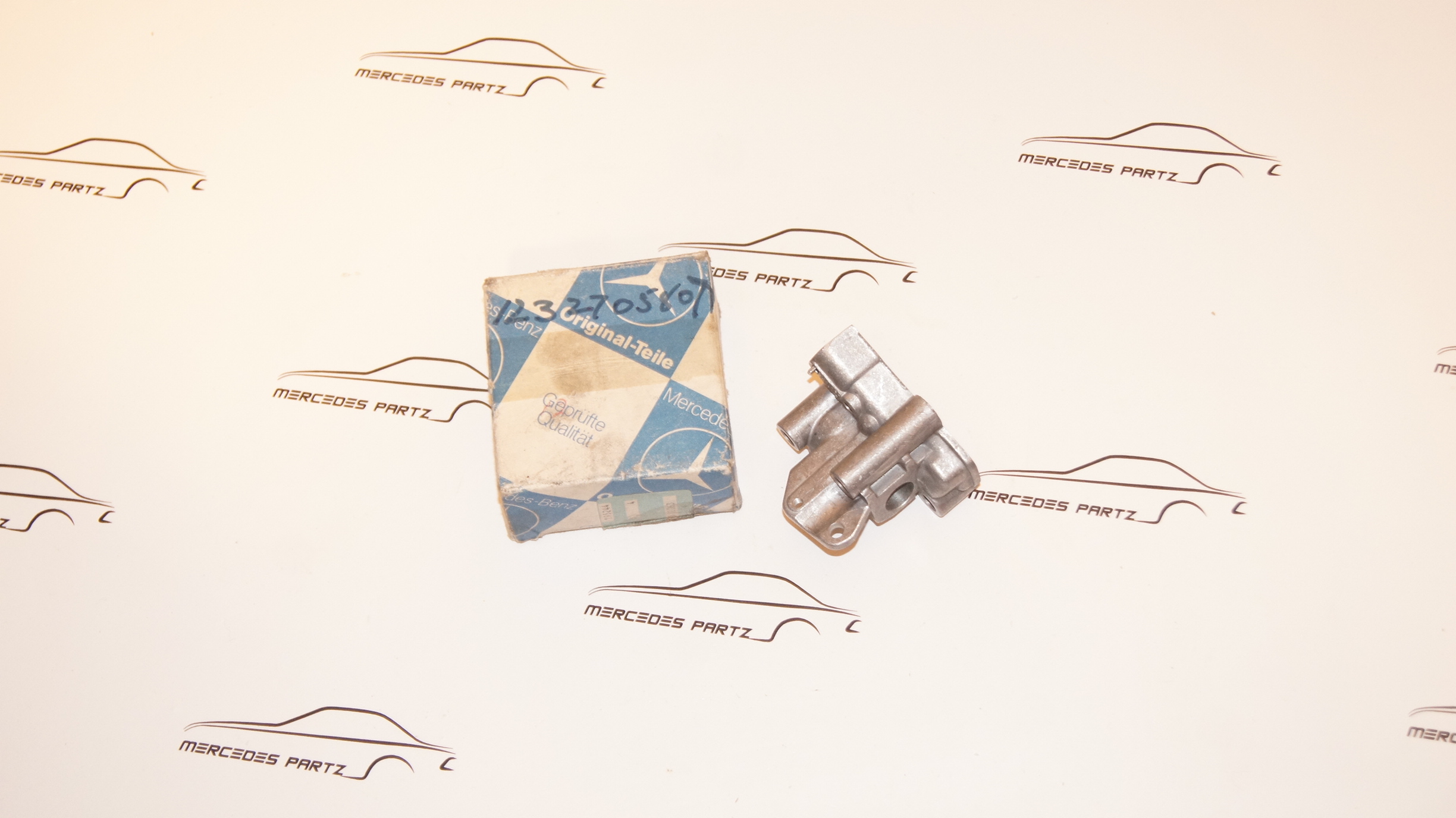 W116 W123 W4B025 valve body assembly modulator valve 720 W116 W123 W4B025 valve body assembly modulator valve 720