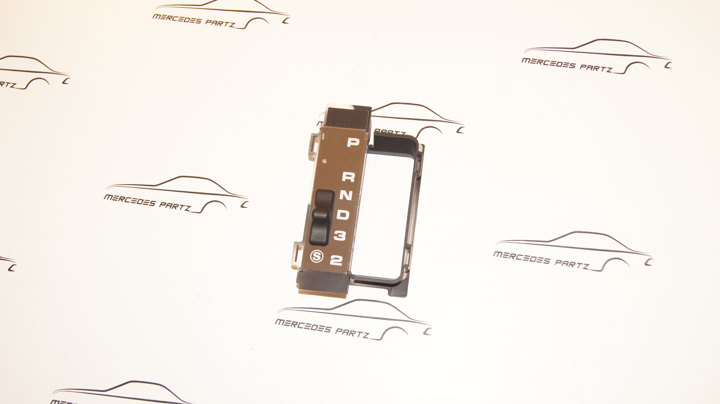 W124 W201 W107 automatic shifter indicator slotted gate lighting Genuine Mercedes Part W124 W201 W107 automatic shifter indicator slotted gate lighting Genuine Mercedes Part