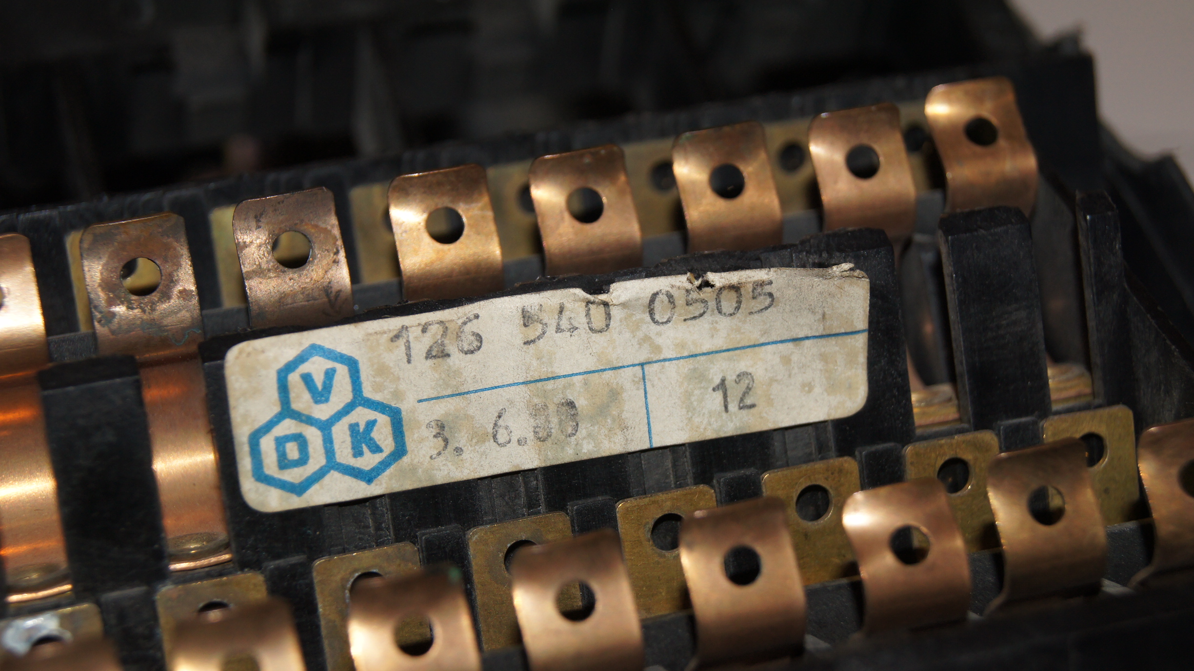 W126 380SE 380SEL 500SE 500SEL main cable harness *USED* Genuine Mercedes Part W126 380SE 380SEL 500SE 500SEL main cable harness *USED* Genuine Mercedes Part