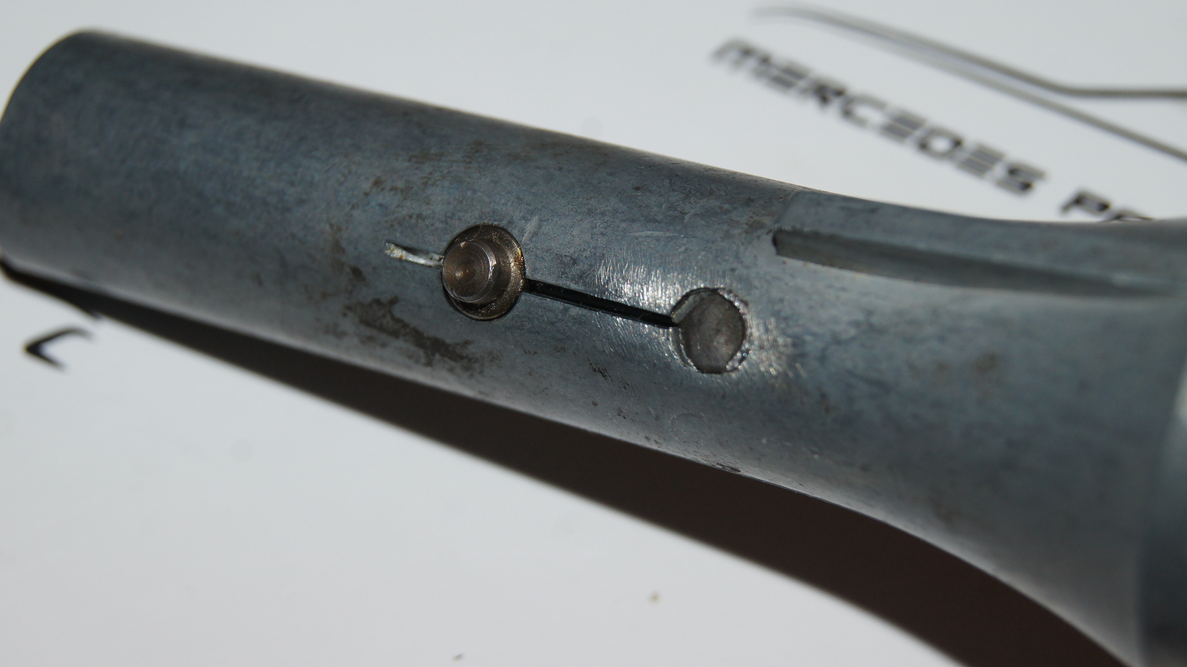 A1154621630 steering lock without key W114 W115 Genuine Mercedes Part A1154621630 steering lock without key W114 W115 Genuine Mercedes Part