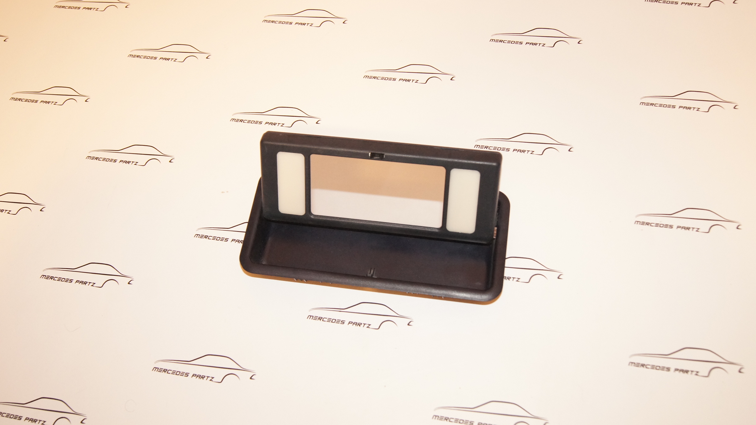 W140 vanity mirror , interior A1408101717 Genuine Mercedes Part W140 vanity mirror , interior A1408101717 Genuine Mercedes Part