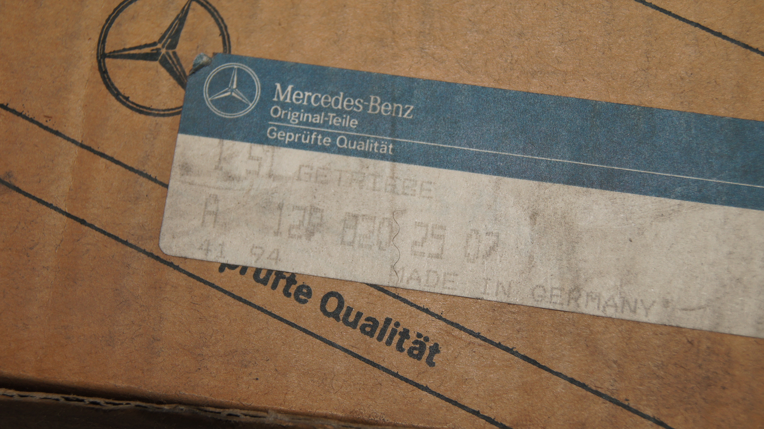 R129 front seat backrest inside left transmission Genuine Mercedes Part R129 front seat backrest inside left transmission Genuine Mercedes Part