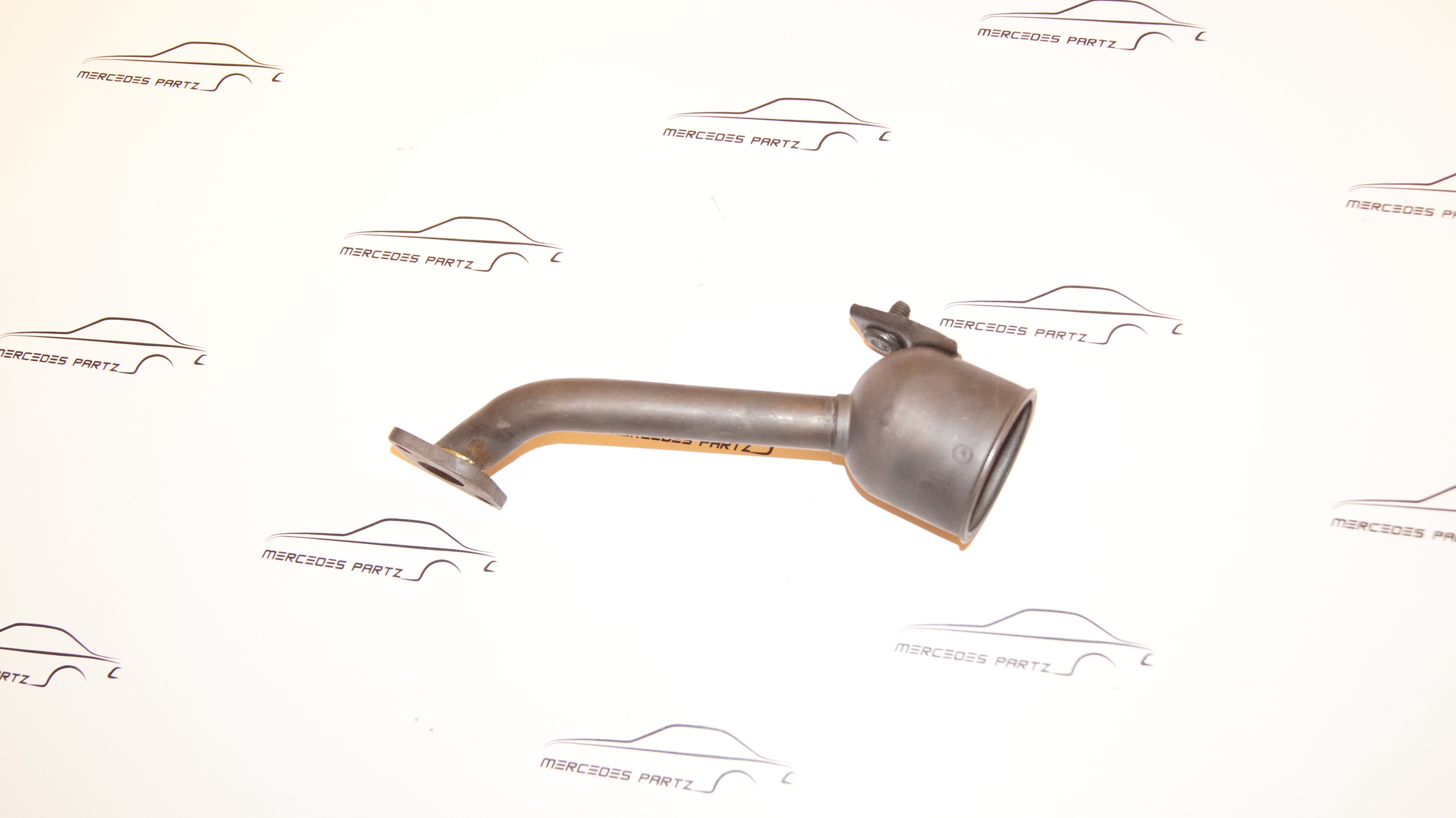 W123 230E M102.981 oil pump suction pipe Genuine Mercedes Part W123 230E M102.981 oil pump suction pipe Genuine Mercedes Part