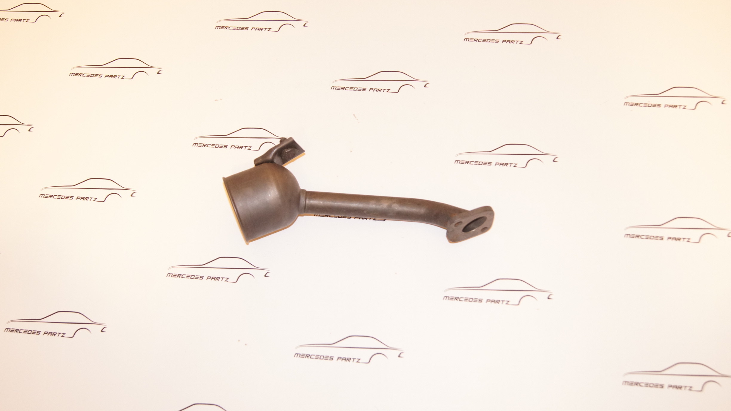 W123 230E M102.981 oil pump suction pipe Genuine Mercedes Part W123 230E M102.981 oil pump suction pipe Genuine Mercedes Part