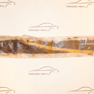 A1268310198 , 1268310198 , A1268313598 , W126 seal below windshield