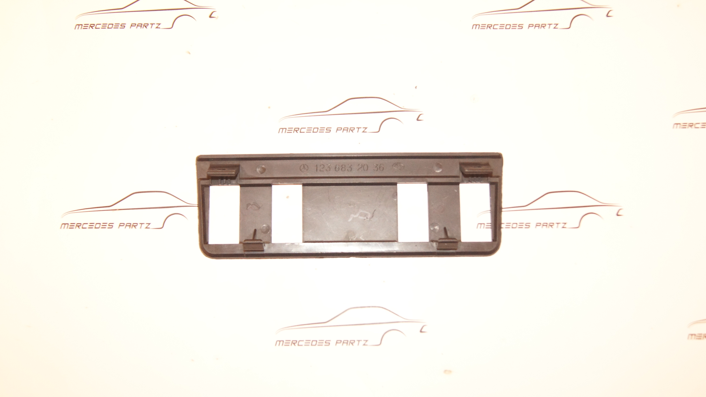 W123 dash cover mercedespartz