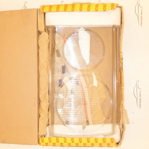 W123 glass pane left Hella Bosch