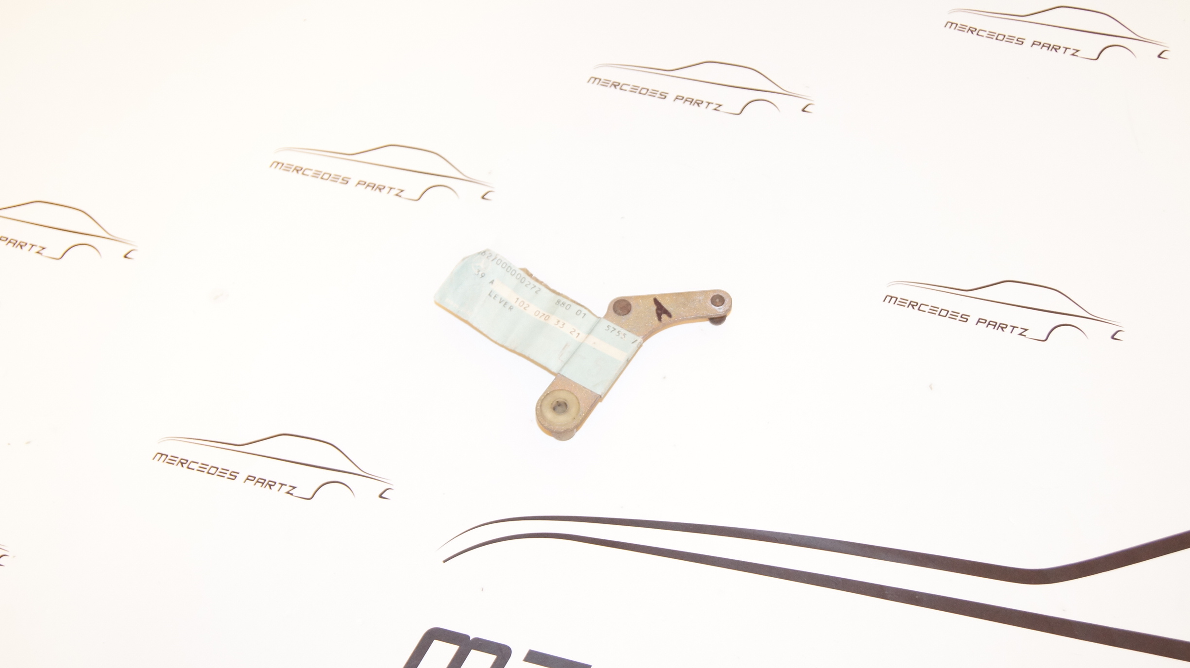M102 carburetor lever Genuine Mercedes Part M102 carburetor lever Genuine Mercedes Part