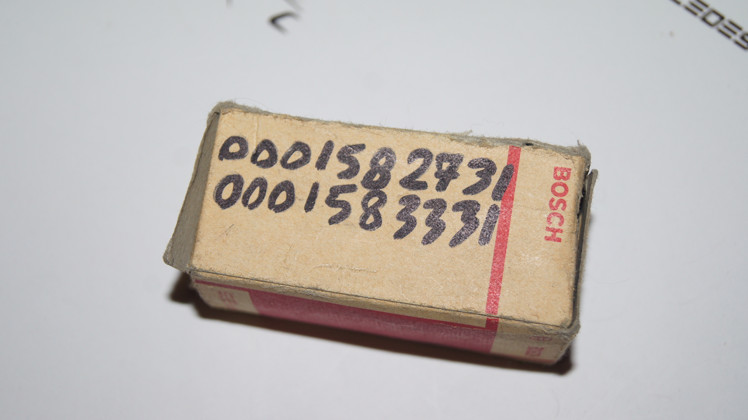 M114 M115 M123 M127 M129 M130 M180 Distributor rotor cap Bosch M114 M115 M123 M127 M129 M130 M180 Distributor rotor cap Bosch