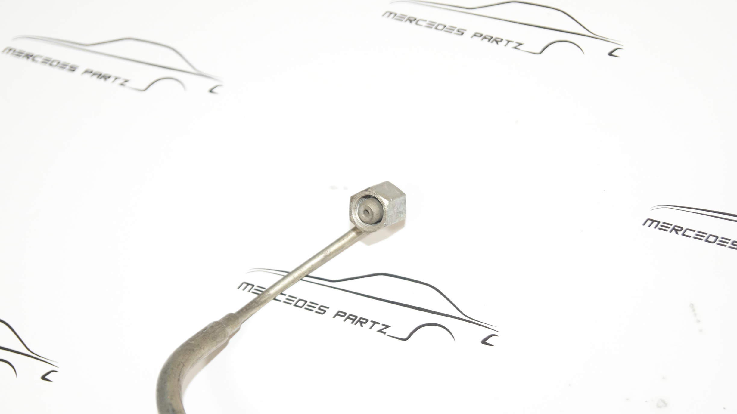 M116 3.8 line from fuel distributor to warm up regulator Genuine Mercedes Part M116 3.8 line from fuel distributor to warm up regulator Genuine Mercedes Part
