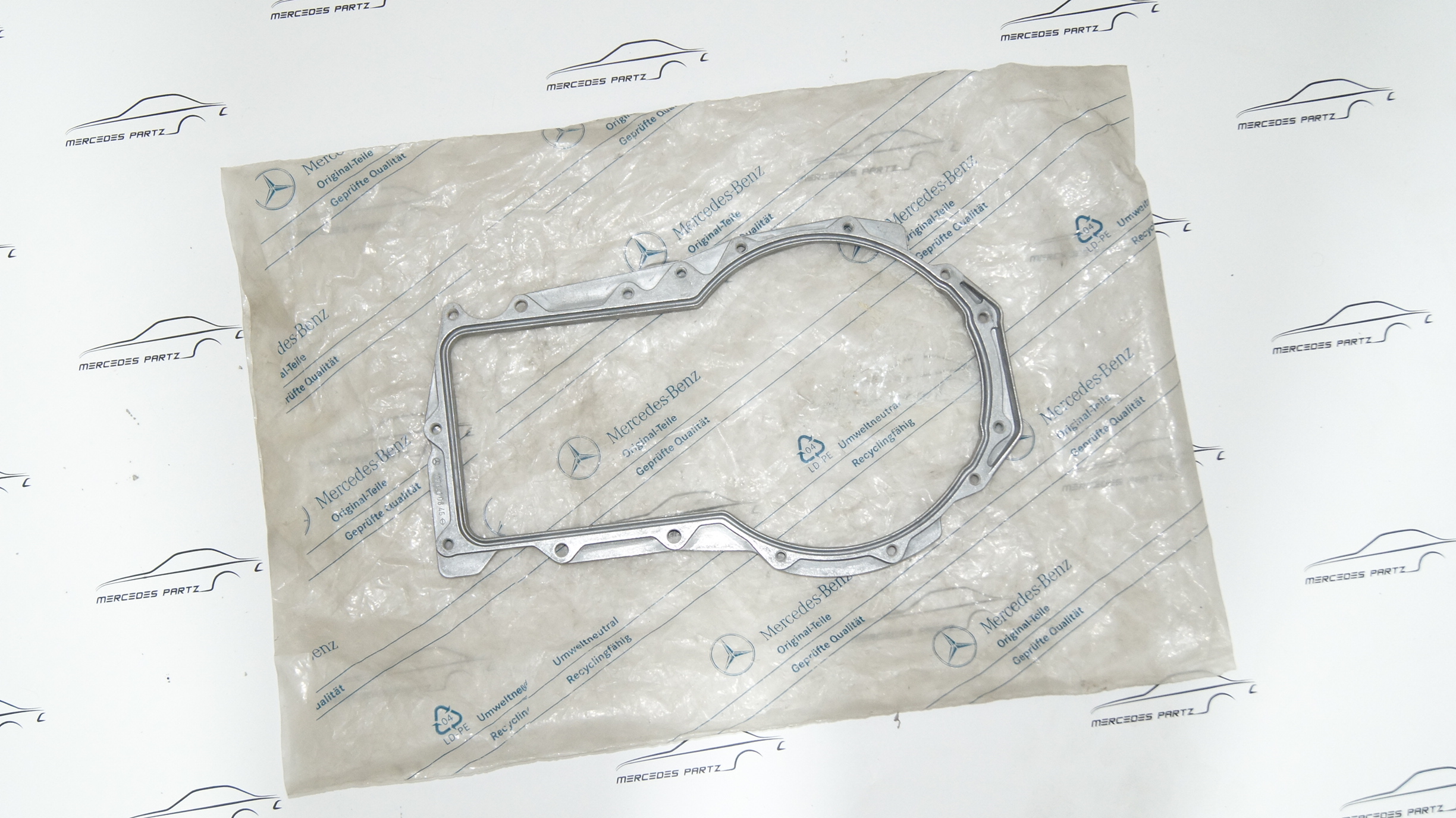 A1161410645 M116 M117 air duct flange Genuine Mercedes Part A1161410645 M116 M117 air duct flange Genuine Mercedes Part