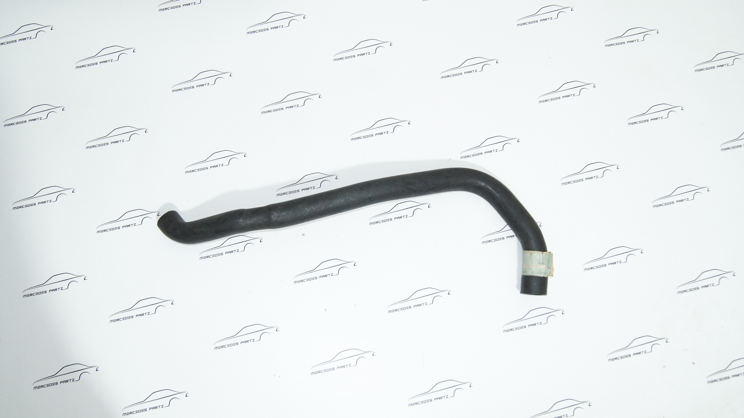 W126 water drain inside central right part hose Genuine Mercedes Part W126 water drain inside central right part hose Genuine Mercedes Part
