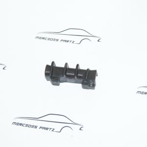 M102.983 rubbing block timing case cover A1020520916 Genuine Mercedes Part M102.983 rubbing block timing case cover A1020520916 Genuine Mercedes Part
