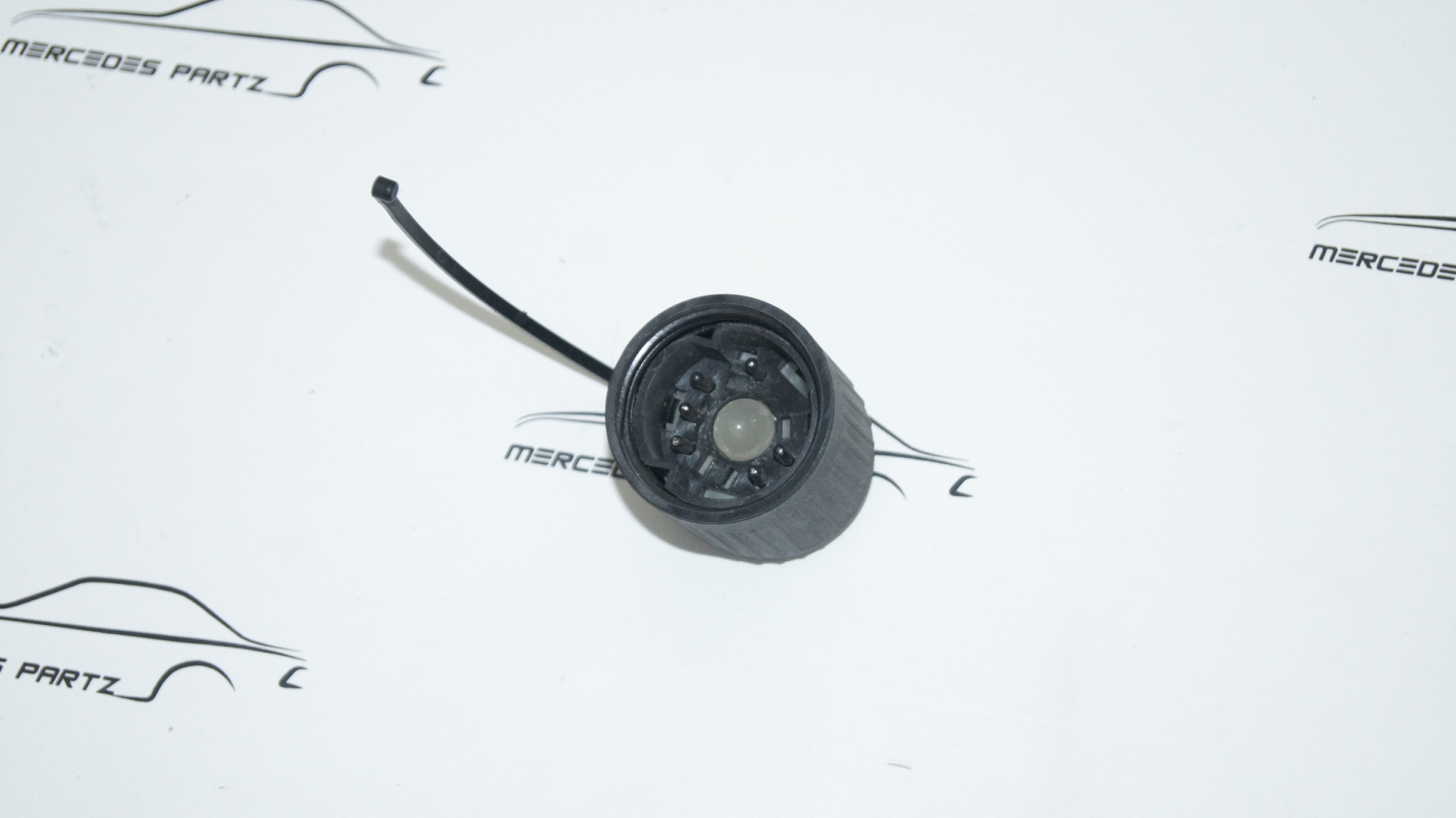 W116 W123 W124 W201 control unit T.D.C. sender unit Genuine Mercedes Part W116 W123 W124 W201 control unit T.D.C. sender unit Genuine Mercedes Part