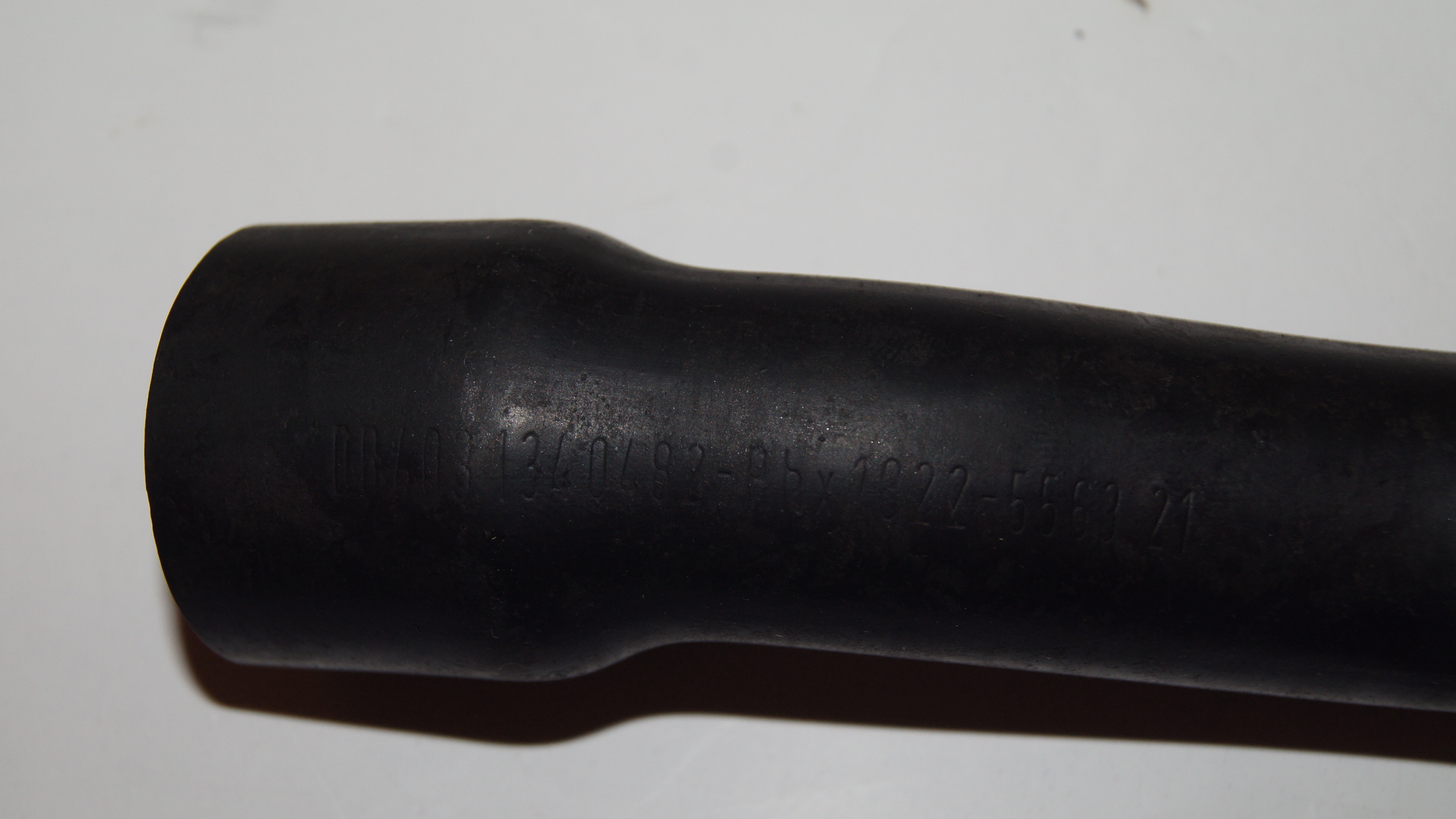 radiator hose Genuine Mercedes Part radiator hose Genuine Mercedes Part