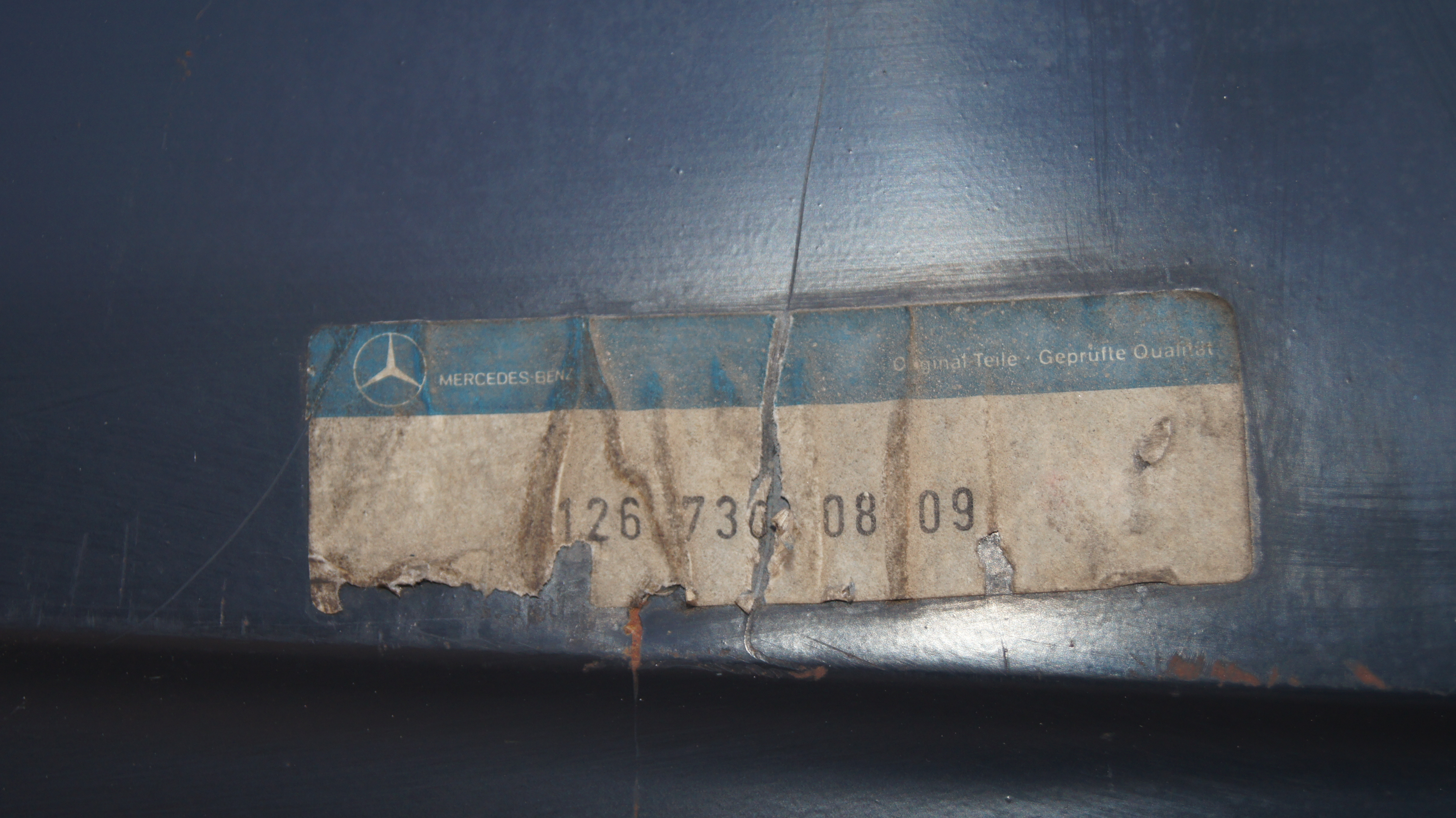 W126 LWB rear right door panelling Genuine Mercedes Part W126 LWB rear right door panelling Genuine Mercedes Part