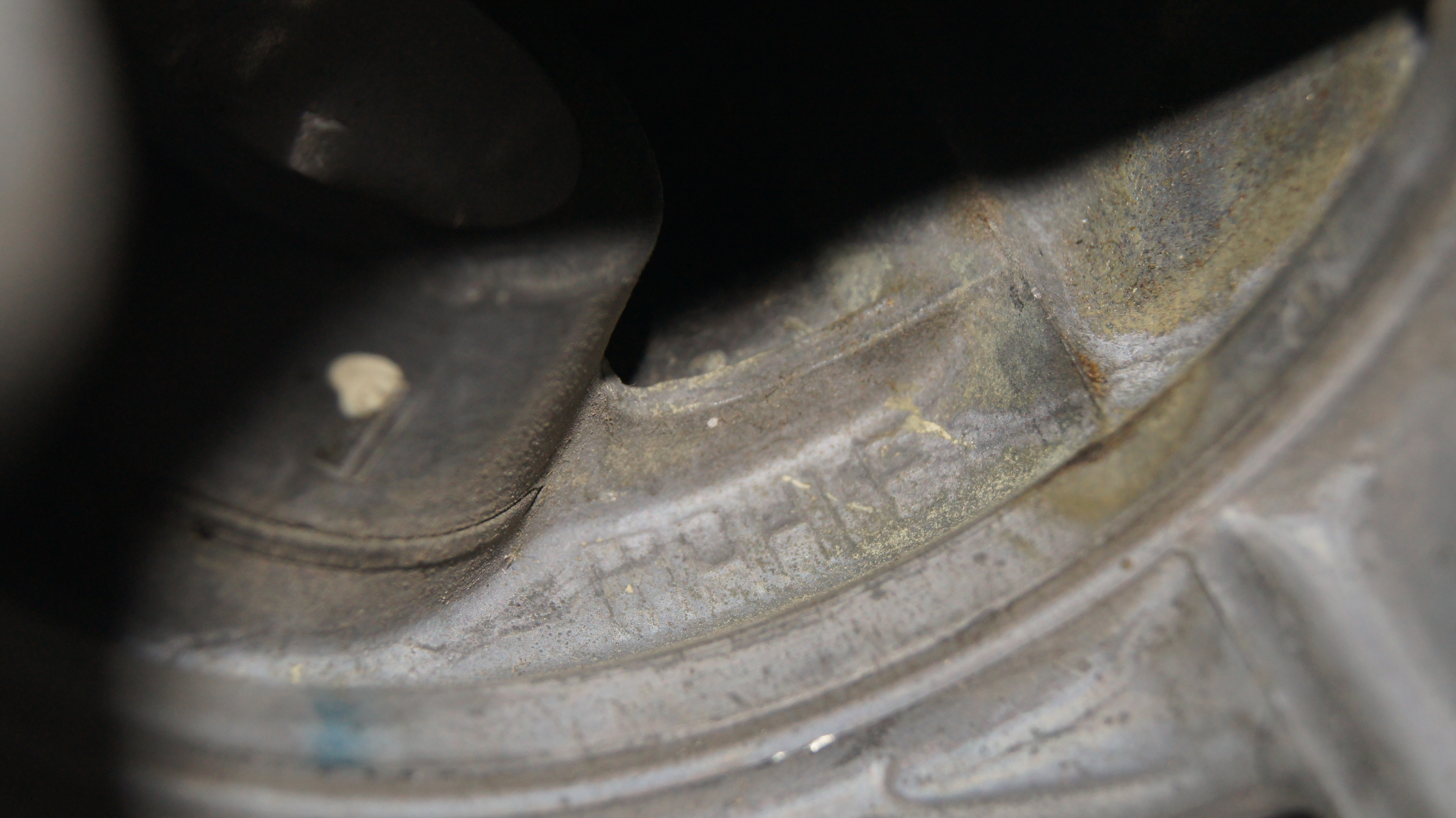 M186 / M189 / M198 piston set 1.5 repair size 86.50mm 86.46mm without pin and ring M186 M186 / M189 / M198 piston set 1.5 repair size 86.50mm 86.46mm without pin and ring M186