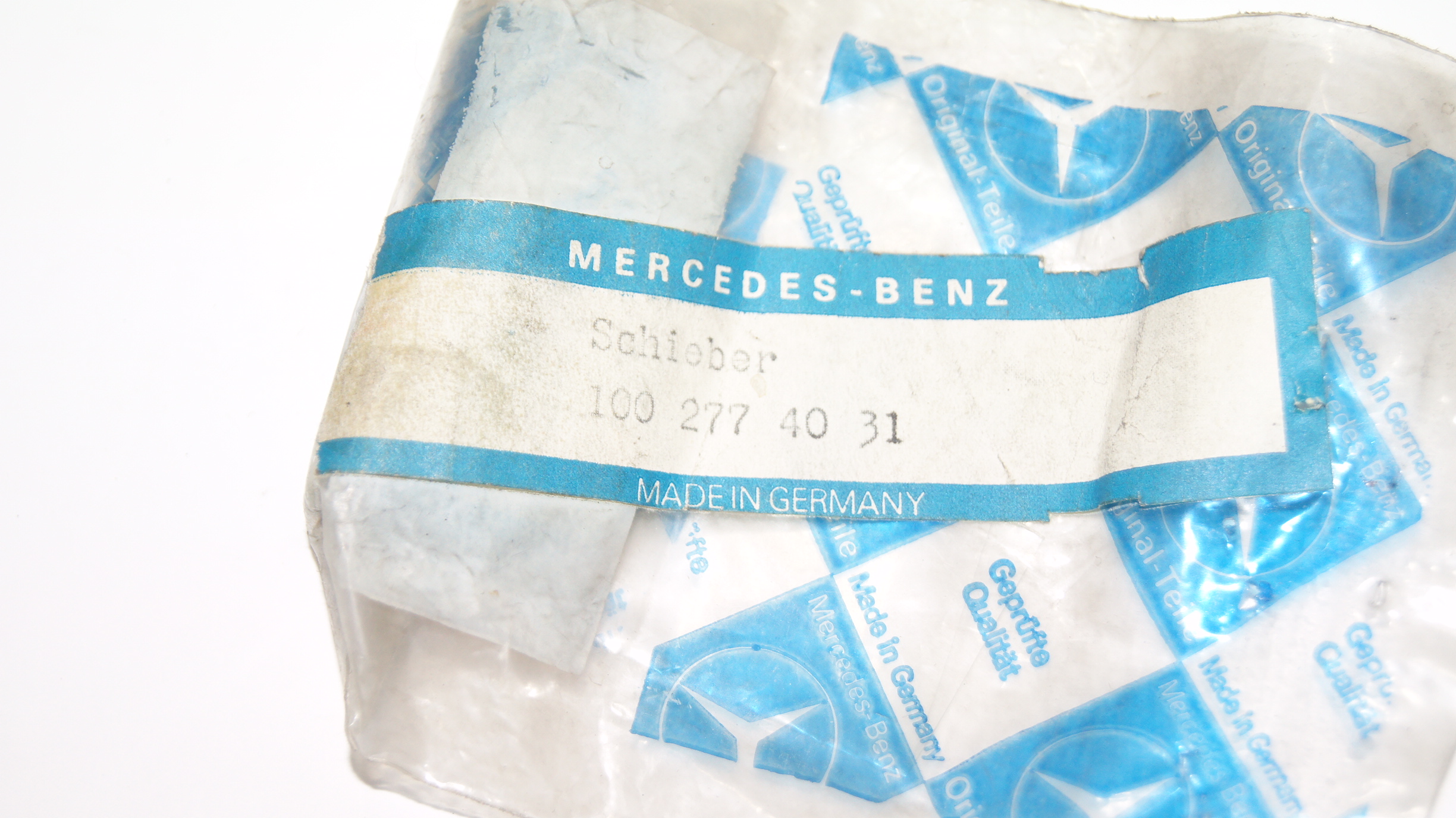 W100 W109 Transmission piston Genuine Mercedes Part W100 W109 Transmission piston Genuine Mercedes Part