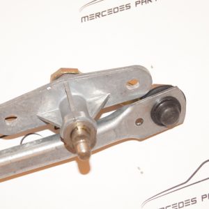W123 wiper left linkage Bosch W123 wiper left linkage Bosch
