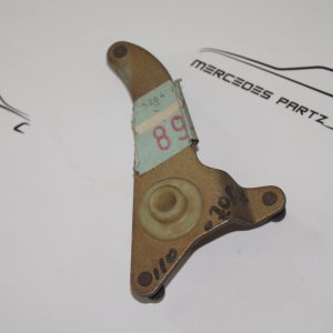 M110.924 M110.926 carburetor lever Genuine Mercedes Part M110.924 M110.926 carburetor lever Genuine Mercedes Part