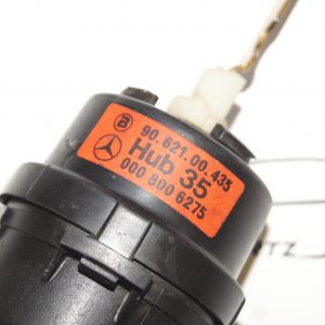 W126 heater case main air flap control vacuum element Genuine Mercedes Part W126 heater case main air flap control vacuum element Genuine Mercedes Part