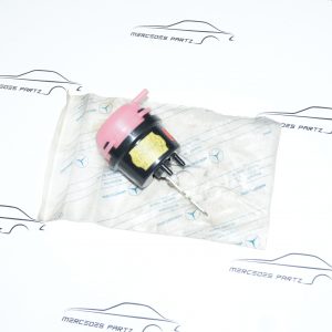 W126 heatercase main air flap control vacuum element Genuine Mercedes Part W126 heatercase main air flap control vacuum element Genuine Mercedes Part
