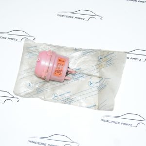 W126 heater case main air flap control vacuum element Genuine Mercedes Part W126 heater case main air flap control vacuum element Genuine Mercedes Part