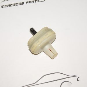 W140 W202 W210 R170 rear lid central locking mechanism vacuum element A1408002975 Genuine Mercedes Part W140 W202 W210 R170 rear lid central locking mechanism vacuum element A1408002975 Genuine Mercedes Part