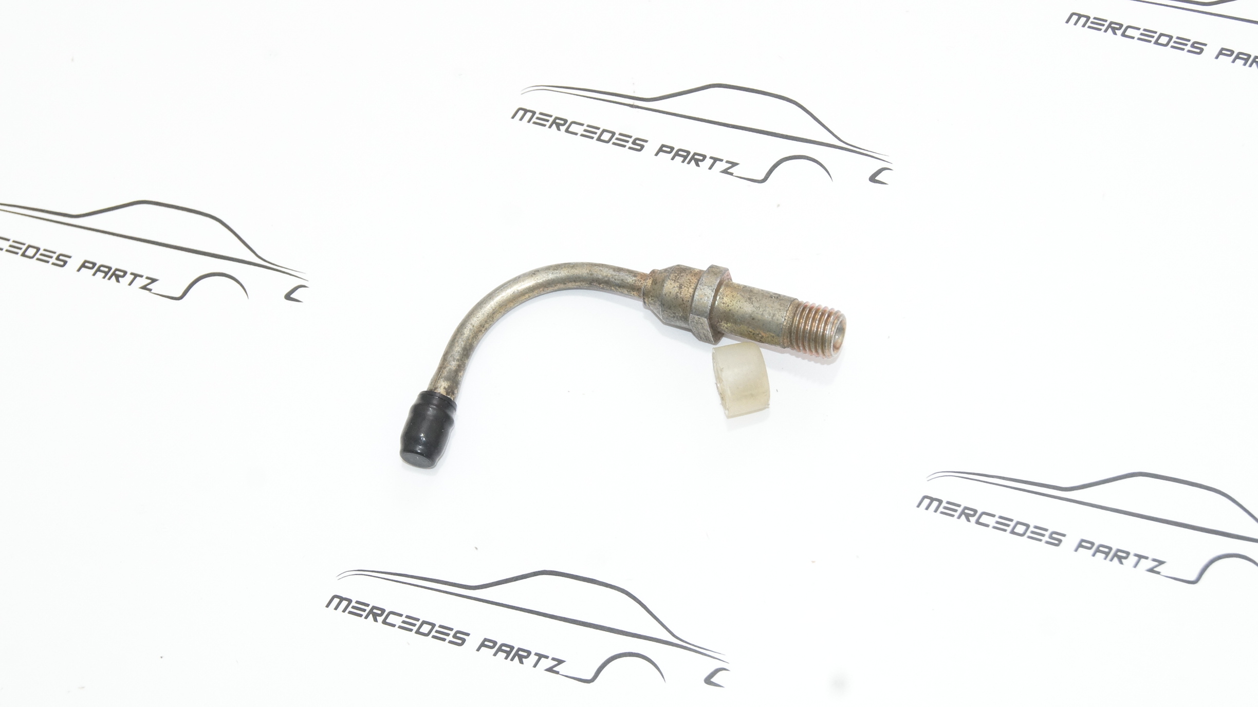 A0000780195 M127 injector nozzle Genuine Mercedes Part A0000780195 M127 injector nozzle Genuine Mercedes Part