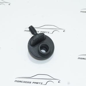 W124 W126 W129 W140 W201 W202 W208 self leveling reservoir oil tank cap C208 W124 W126 W129 W140 W201 W202 W208 self leveling reservoir oil tank cap C208