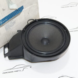 W201 rear left loudspeaker Genuine Mercedes Part W201 rear left loudspeaker Genuine Mercedes Part
