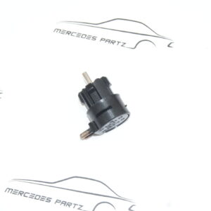 W123 W107 W126 manual transmission back up light switch Genuine Mercedes Part W123 W107 W126 manual transmission back up light switch Genuine Mercedes Part