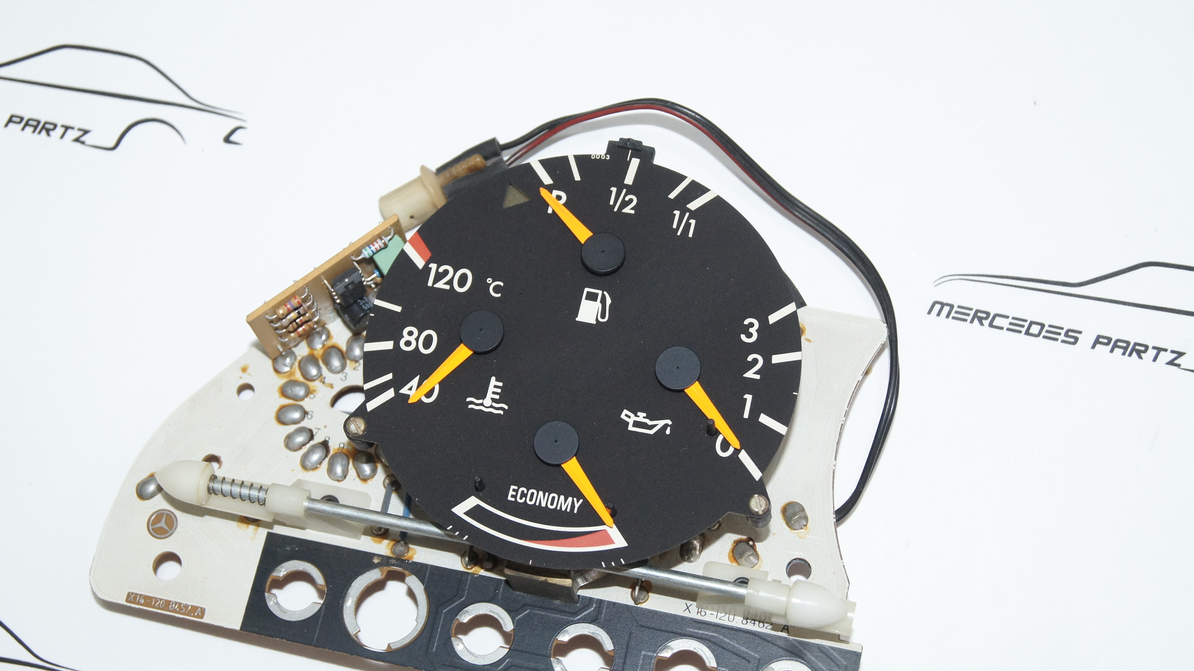 W126 instrumental cluster Genuine Mercedes Part W126 instrumental cluster Genuine Mercedes Part