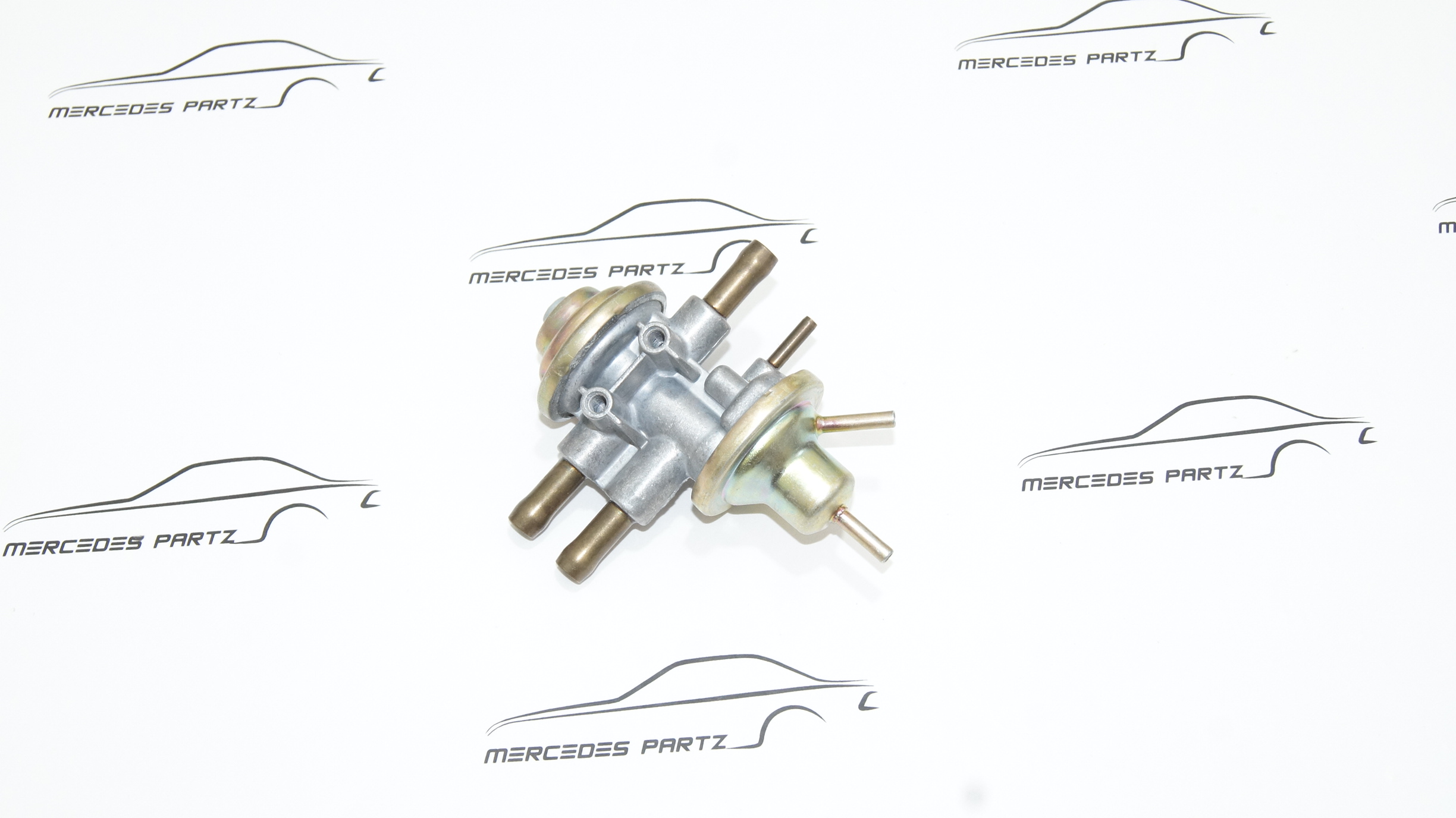 M110 M123 Carburetor fuel return valve Genuine Mercedes Part M110 M123 Carburetor fuel return valve Genuine Mercedes Part