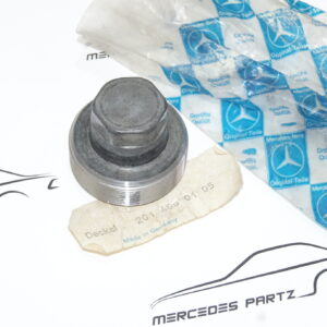W201 power steering cover Genuine Mercedes Part