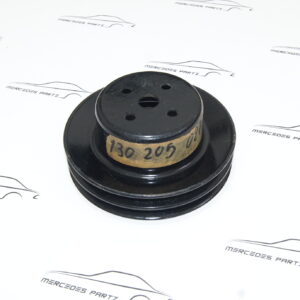 M130 M114 M180 engine pulley Genuine Mercedes Part