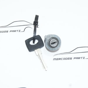 W107 W108 W109 W110 W111 W113 W114 W115 W116 lock cylinder Genuine Mercedes Part W107 W108 W109 W110 W111 W113 W114 W115 W116 lock cylinder Genuine Mercedes Part