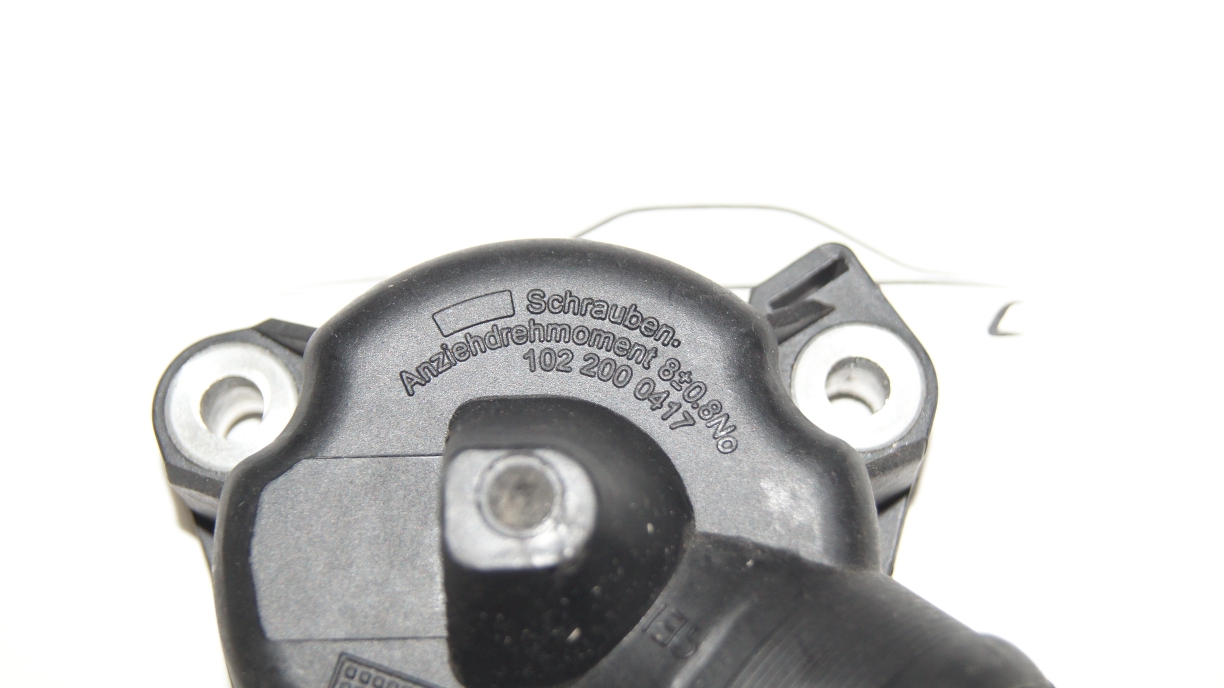 M102 thermostat cap Genuine Mercedes Part M102 thermostat cap Genuine Mercedes Part