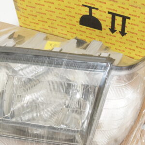 W140 left headlight Bosch W140 left headlight Bosch