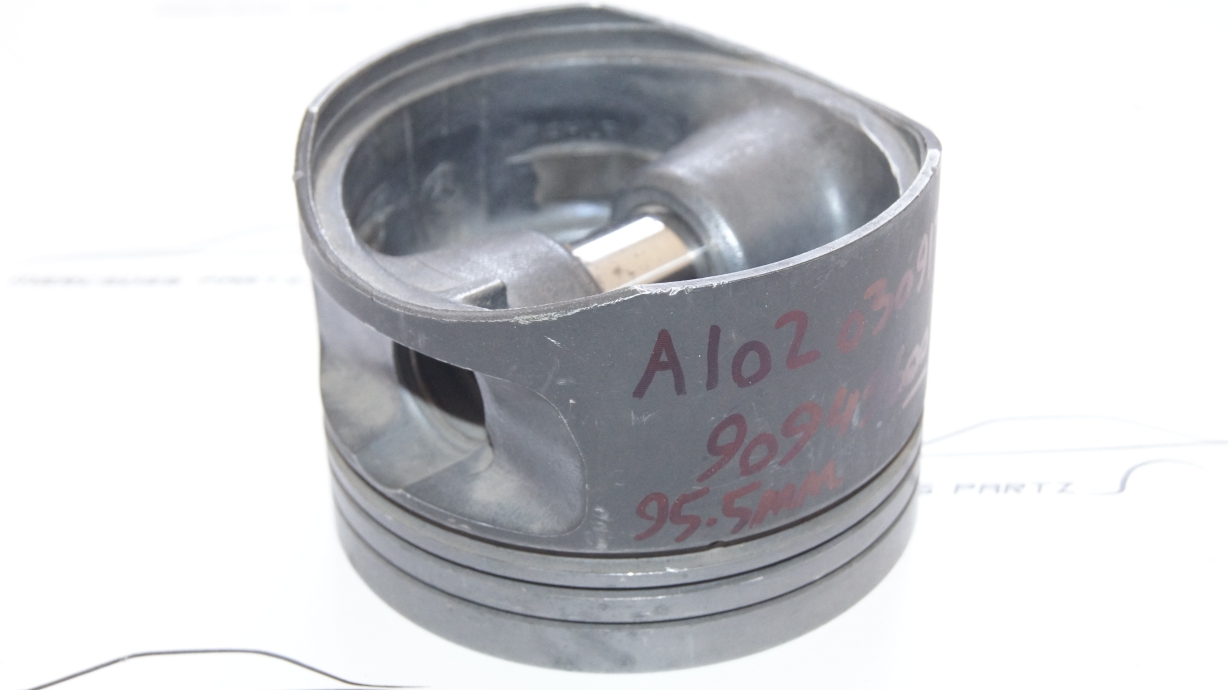 M102 2.3 95.5mm piston MAHLE A1020309137 LKW M102 2.3 95.5mm piston MAHLE A1020309137 LKW