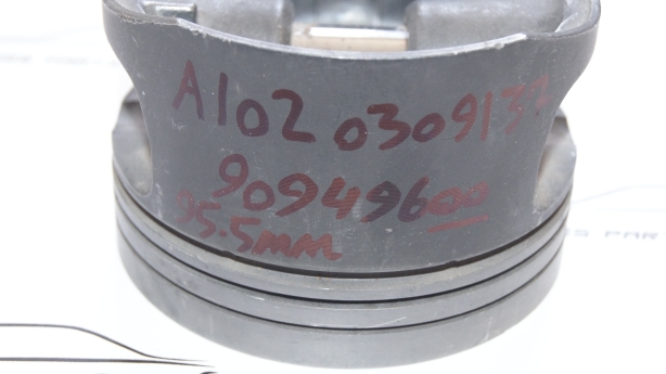 M102 2.3 95.5mm piston MAHLE A1020309137 LKW M102 2.3 95.5mm piston MAHLE A1020309137 LKW