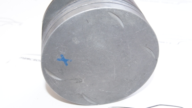 M102 2.3 95.5mm piston MAHLE A1020309137 LKW M102 2.3 95.5mm piston MAHLE A1020309137 LKW