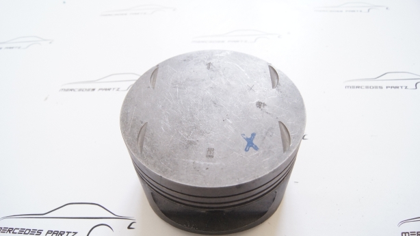 M102 2.3 95.5mm piston MAHLE A1020309137 LKW M102 2.3 95.5mm piston MAHLE A1020309137 LKW