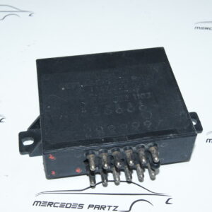 W107 W123 W126 heating relay USED Genuine Mercedes Part